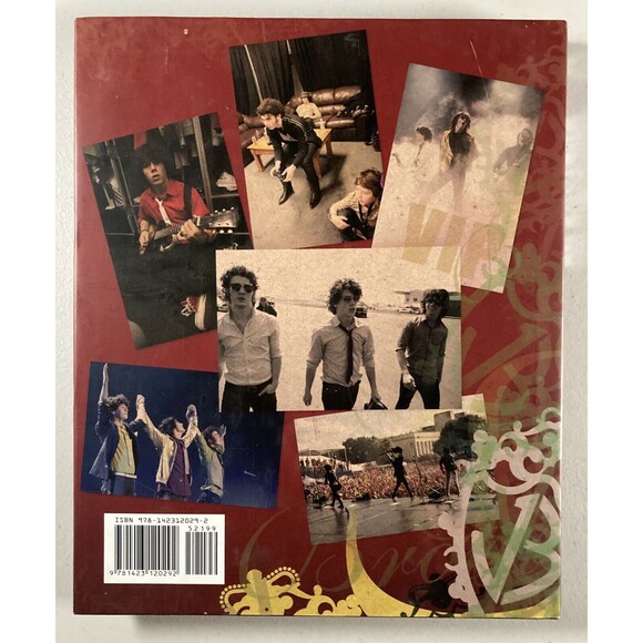 Burning Up: On Tour With The Jonas Brothers (2008, Book) • NEW • First Edition - Picture 2 of 3